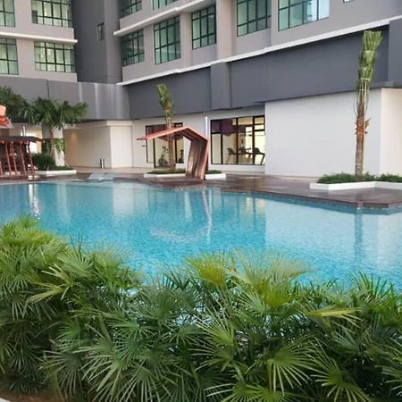 Conezion, Nice View, Beside Ioi City Mall, Opposite Hospital Serdang, Beside Uniteen And Upm, بوتراجايا المظهر الخارجي الصورة