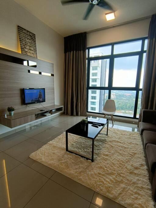 Conezion, Nice View, Beside Ioi City Mall, Opposite Hospital Serdang, Beside Uniteen And Upm, بوتراجايا المظهر الخارجي الصورة