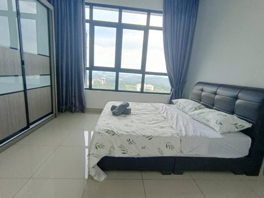 Conezion, Nice View, Beside Ioi City Mall, Opposite Hospital Serdang, Beside Uniteen And Upm, بوتراجايا المظهر الخارجي الصورة